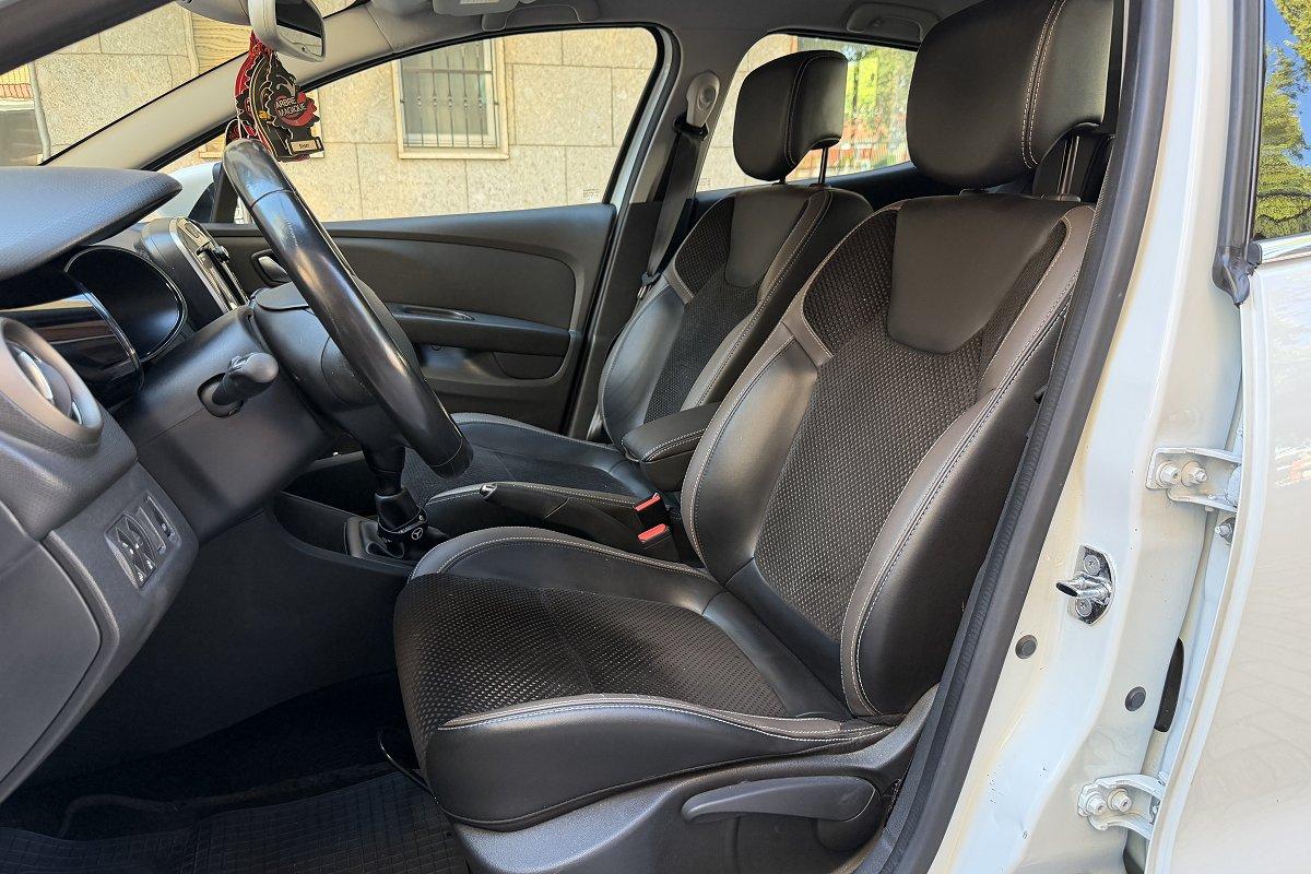 RENAULT Clio dCi 8V 90CV Start&Stop 5 porte Energy Intens