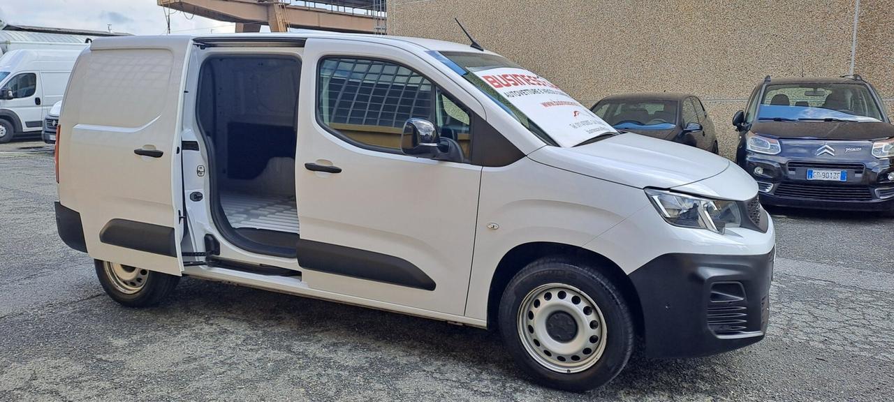 PEUGEOT PARTNER 1.5 B.HDI 102 CV PC PREMIUM - KM. 31.000 CERTIFICATI - PRONTA CONSEGNA - APPENA TAGLIANDATO!+IVA