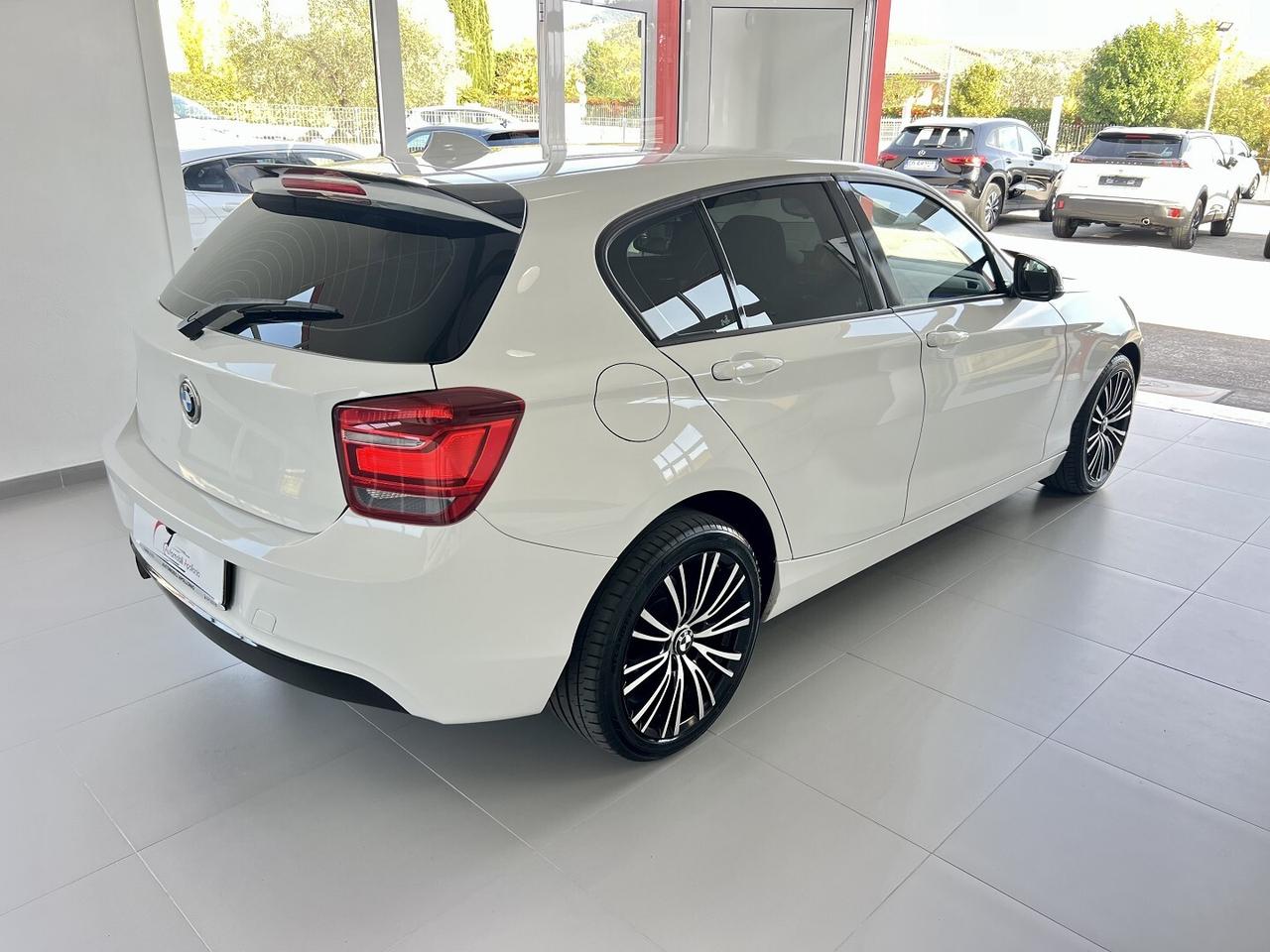 BMW 116d SPORT - 2014