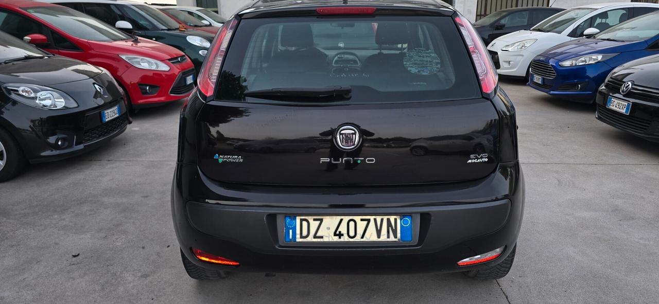 Fiat Grande Punto 1.4 5 porte metano valido per 4 anni