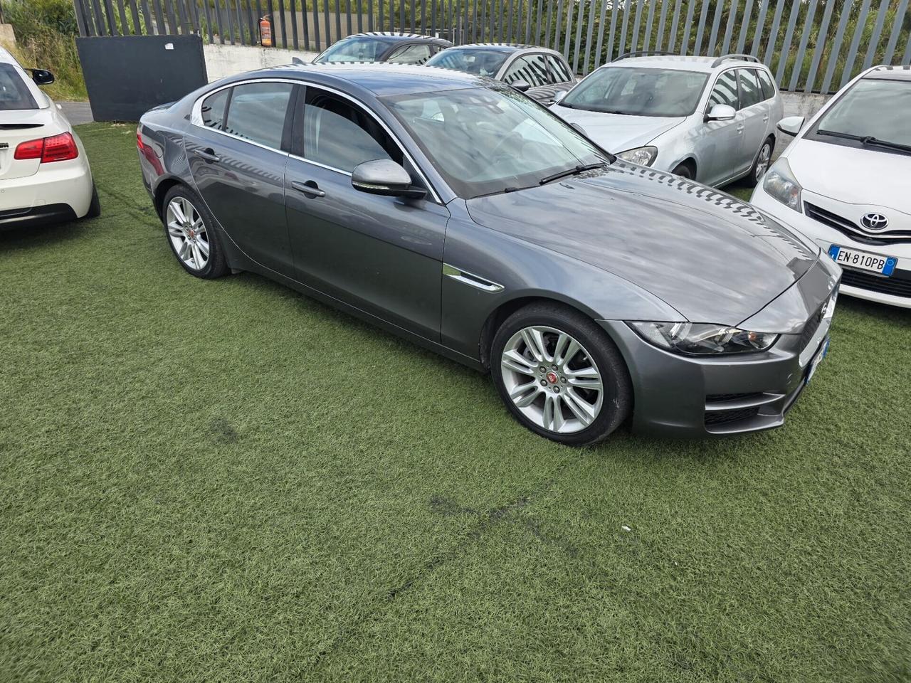 Jaguar XE 2.0 D Automatica Garanzia 12mesi