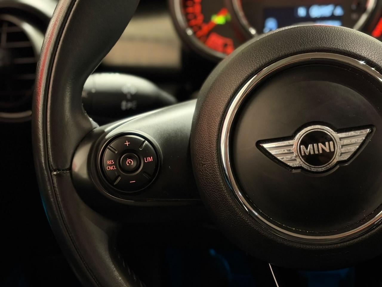 Mini 1.5 Cooper 5 porte SOLO 85000 MILA LM