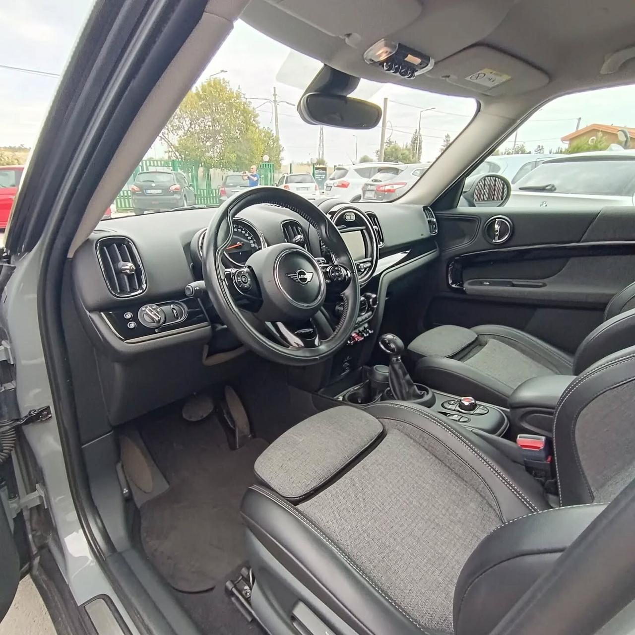 Mini Cooper Countryman 1.5 FULL OPT C/ VENDITA