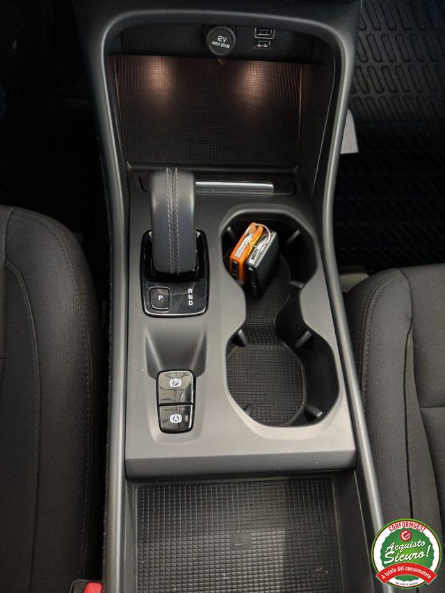 VOLVO XC40 T5 Recharge Plug-in Hybrid Inscription