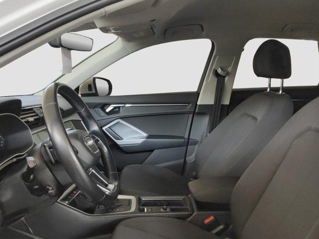 AUDI Q3 Q3 35 TFSI S tronic Business