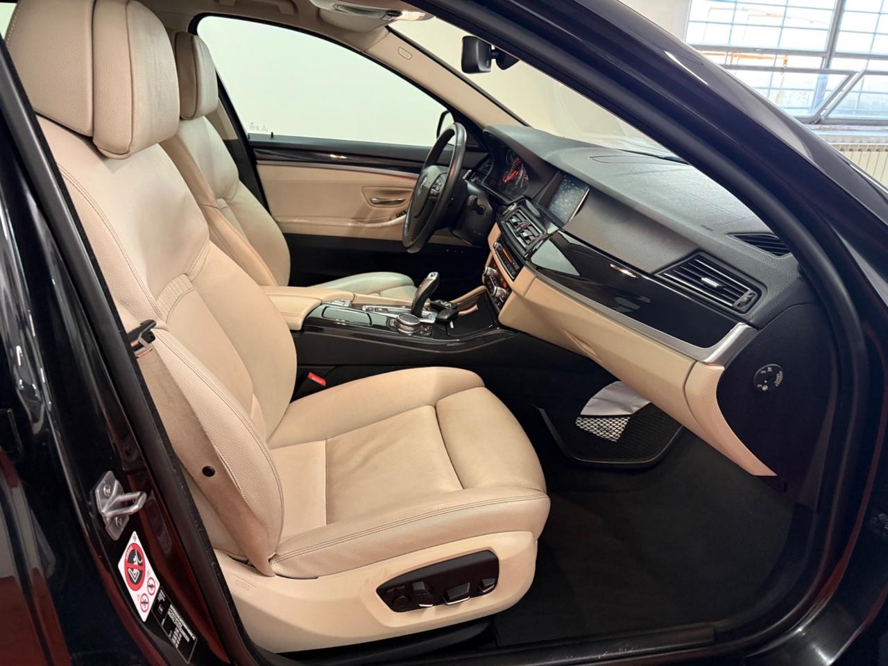 Bmw 520 520d xDrive Luxury turing