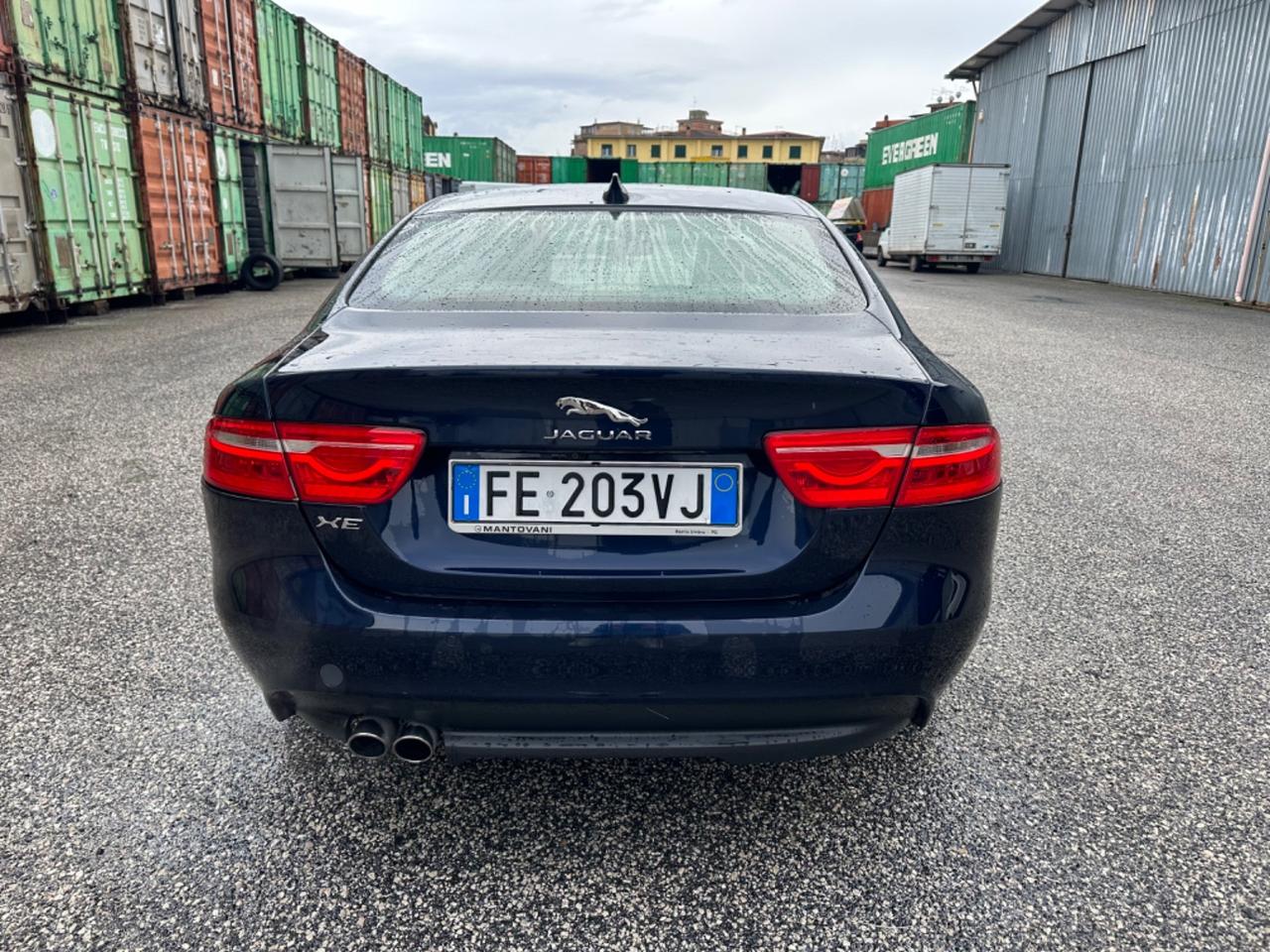 Jaguar XE 2.0 D Turbo 180CV Portfolio automatica