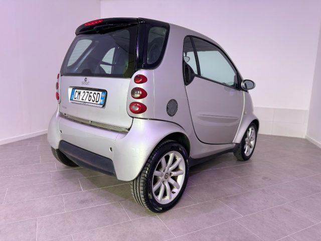 SMART ForTwo 700 coupé grandstyle (45 kW)