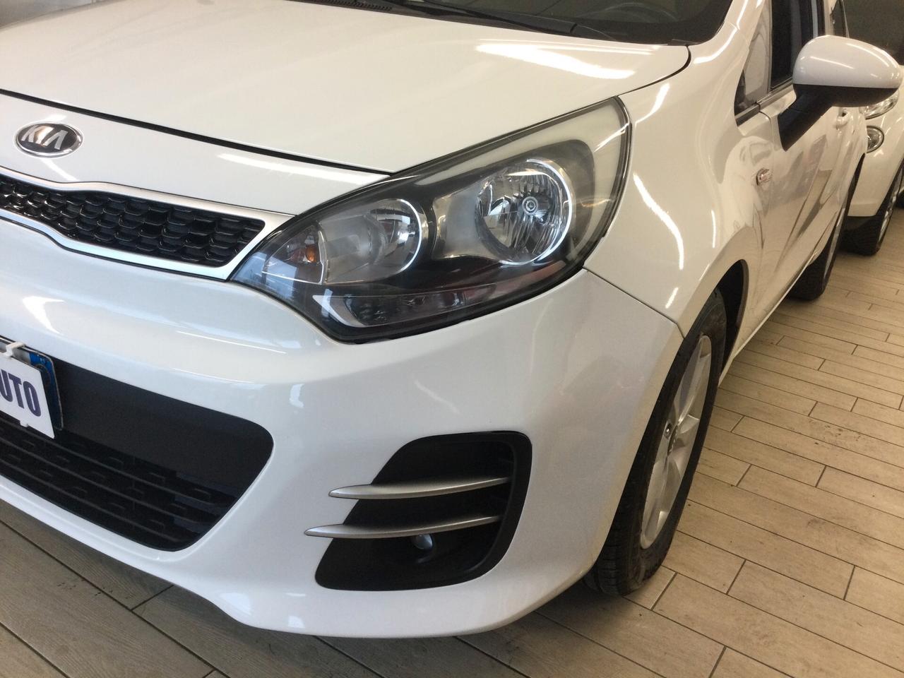 Kia Rio 1.1 CRDi 5p. Cool