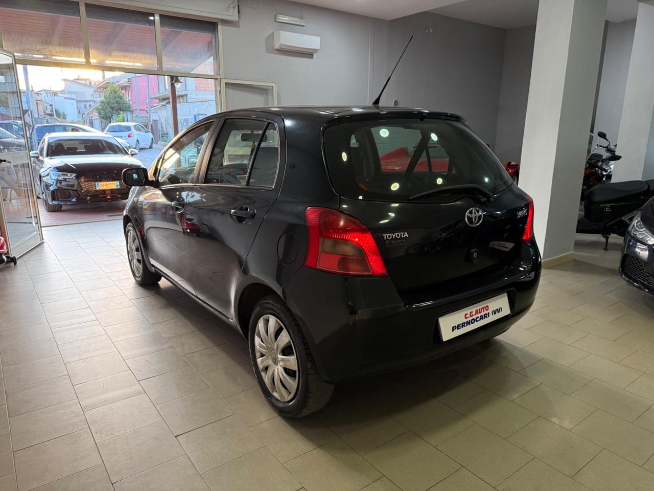 Toyota Yaris 1.3 5 porte Navi (64kw)