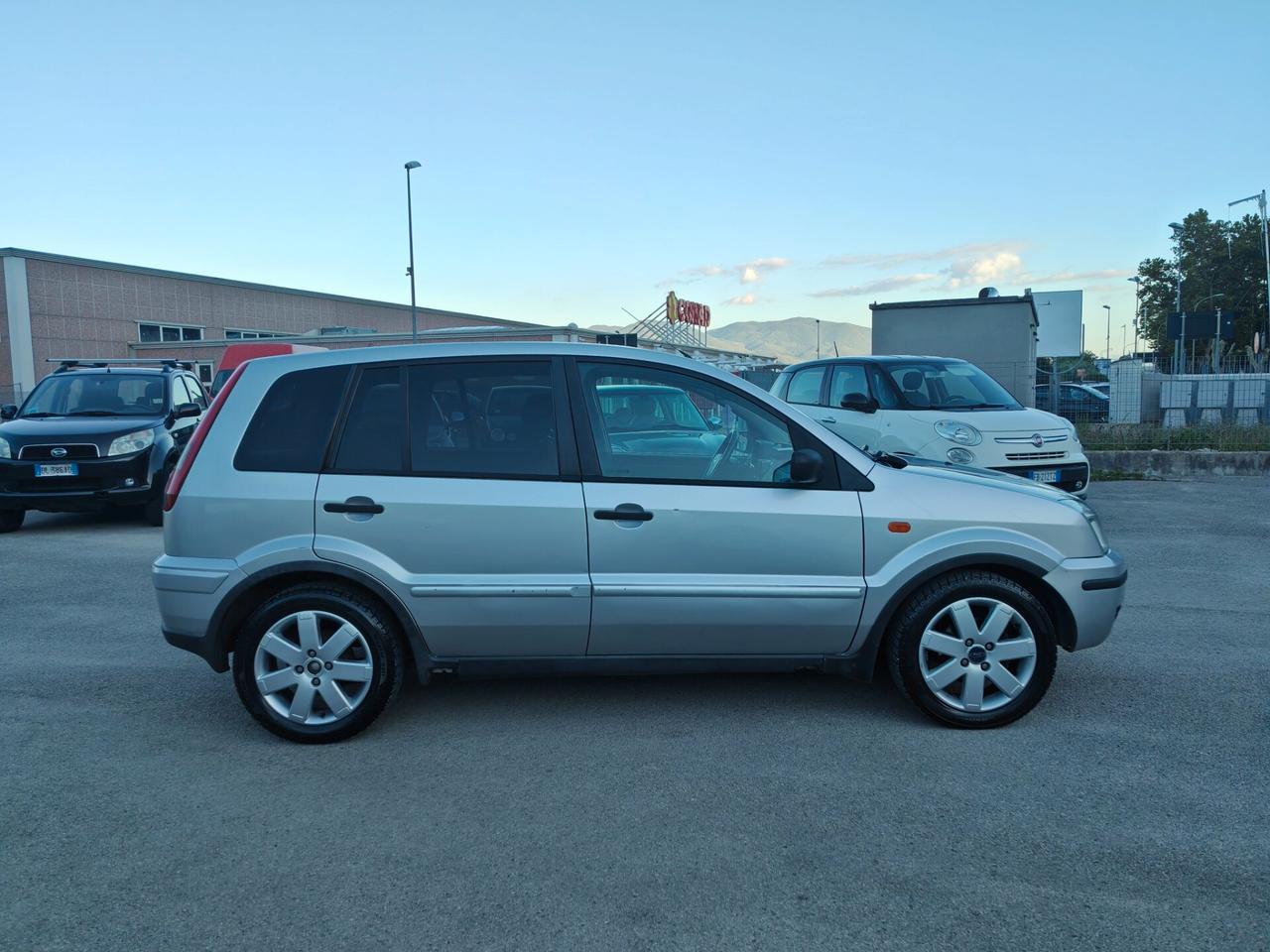 Ford Fusion 1.4 TDCi 5p. Leather