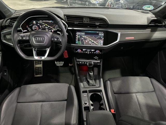 AUDI RS Q3 SPB quattro S tronic