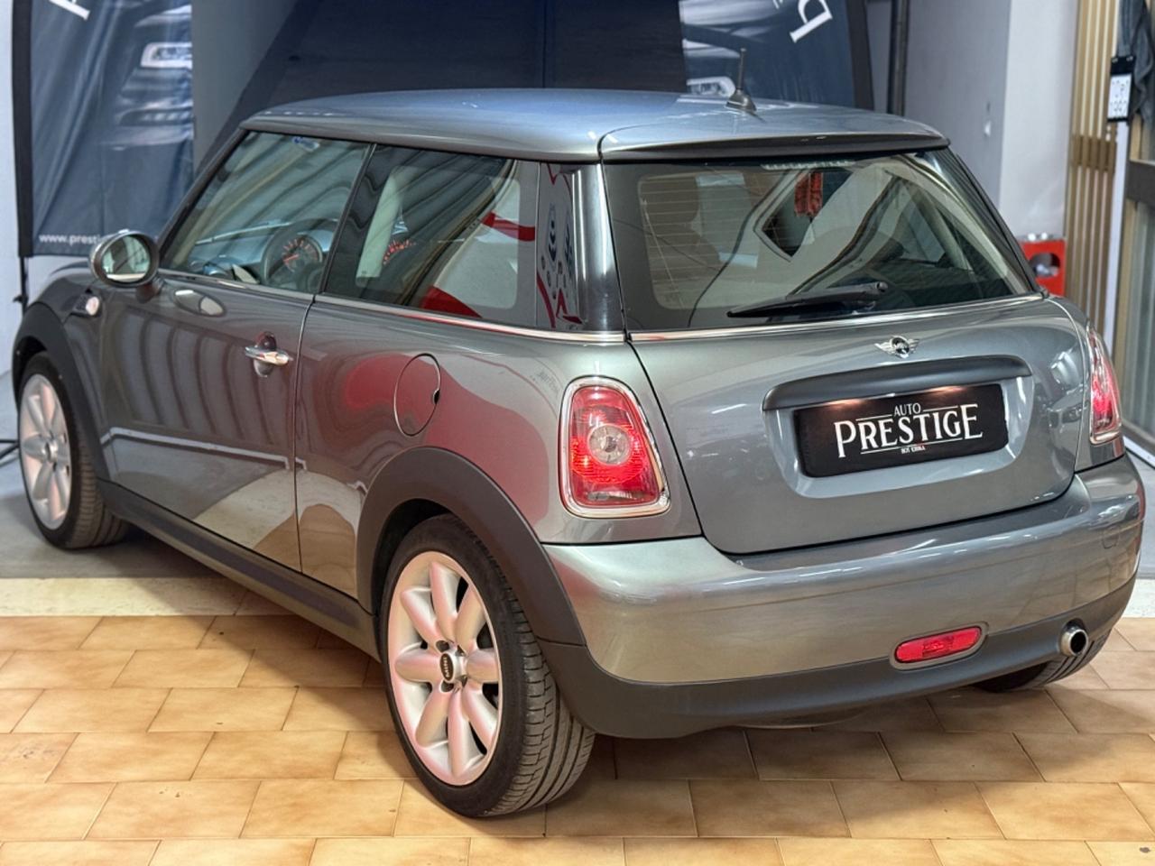 Mini Mini Cooper 1.4 Ray Benz/GPL