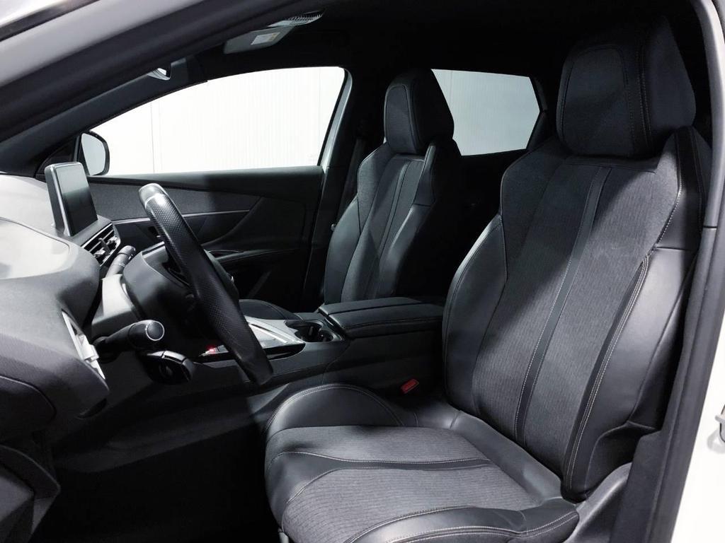 Peugeot 3008 1.2 PureTech Turbo GT Line