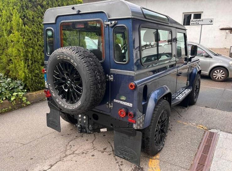 Land Rover Defender 90 2.4 TD4 Pick Up E