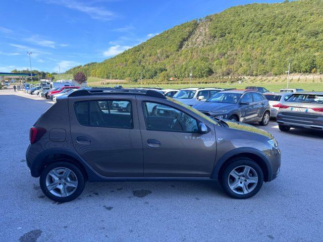 DACIA Sandero Stepway 0.9 TCe Turbo GPL 90 CV S&S Comfort
