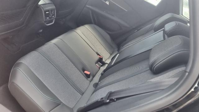 PEUGEOT 3008 BlueHDi 130 S&S EAT8 Allure