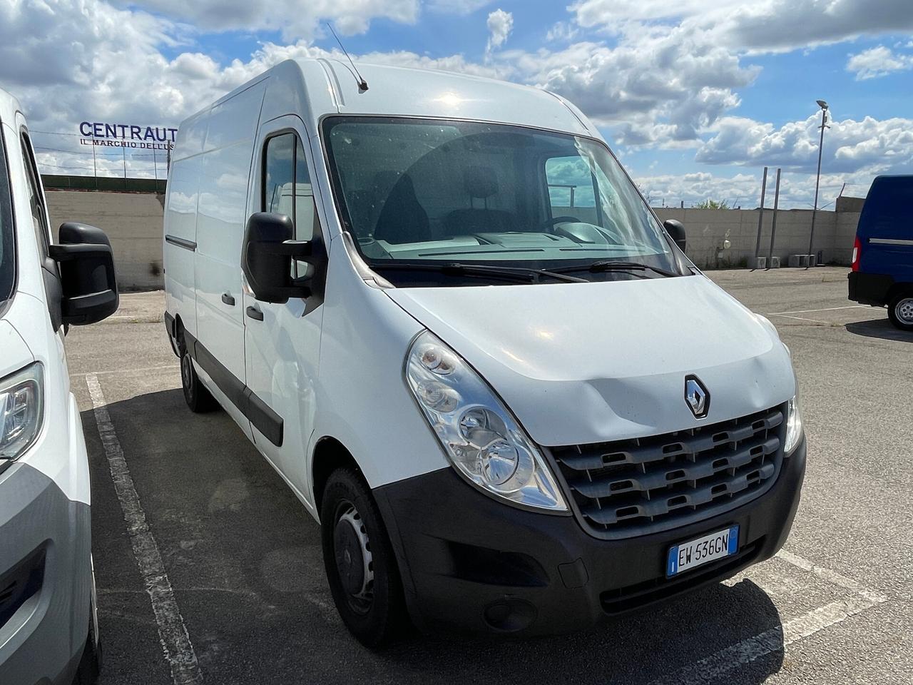 Renault Master 2.3 dci 128CV PM-TM L2H2 - 3 posti