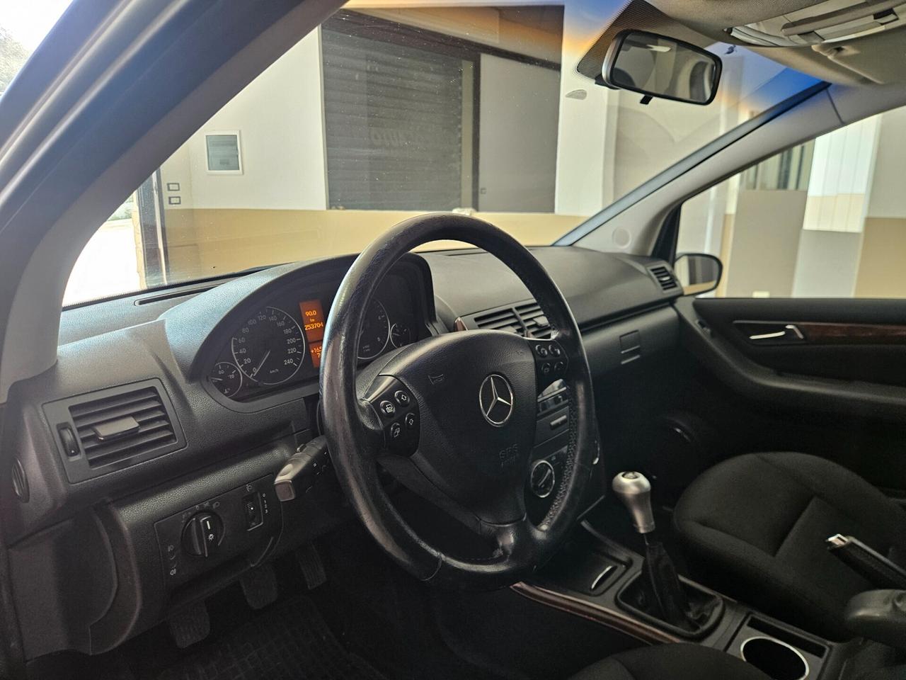 Mercedes-benz A 200 A 200 CDI Elegance