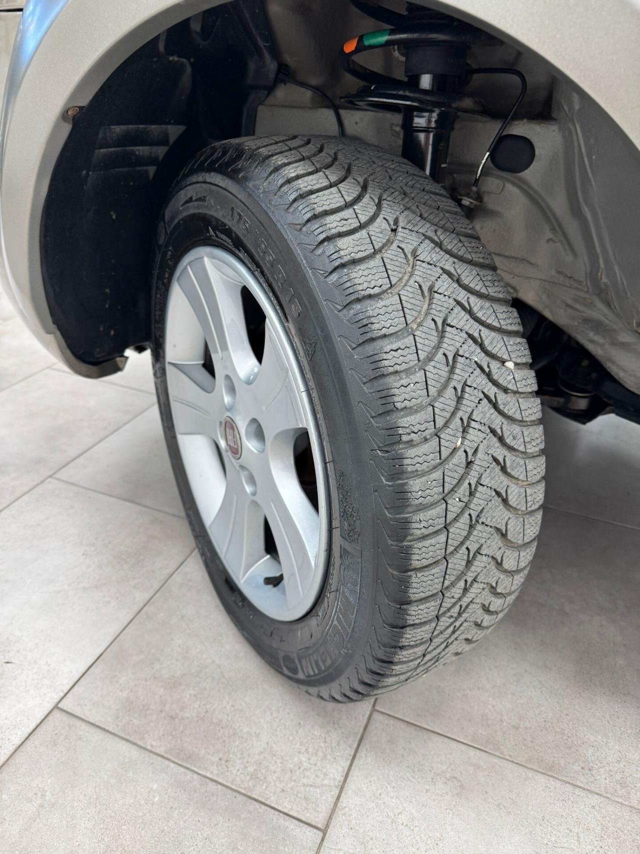 FIAT PANDA 2 SERIE 4X4 CROSS 1.3 MJT 70 CV DIESEL