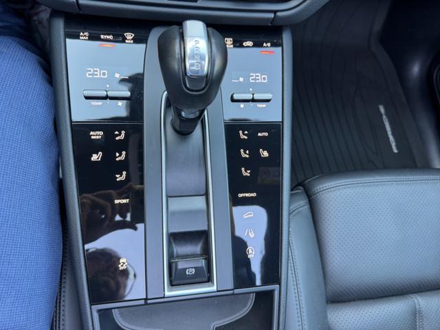 PORSCHE Macan TETTO PANORAMA CERCHI 21 FULL 2.0 265 CV