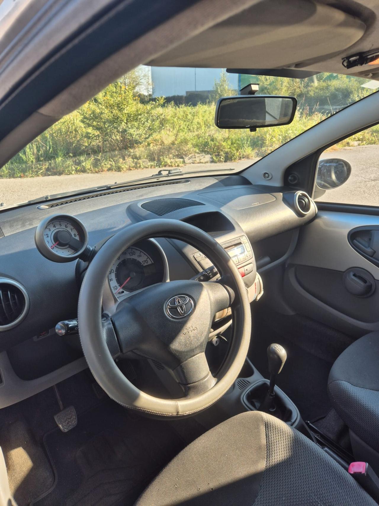 Toyota Aygo 1.0 12V VVT-i 3 porte Sol