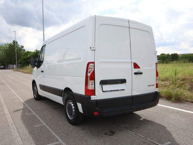 RENAULT Master Master T28 2.3 dCi 135 PC-TN Furgone Ice
