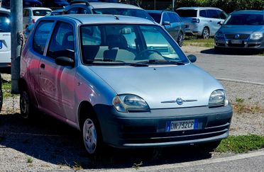 Fiat 600 1.1 Active