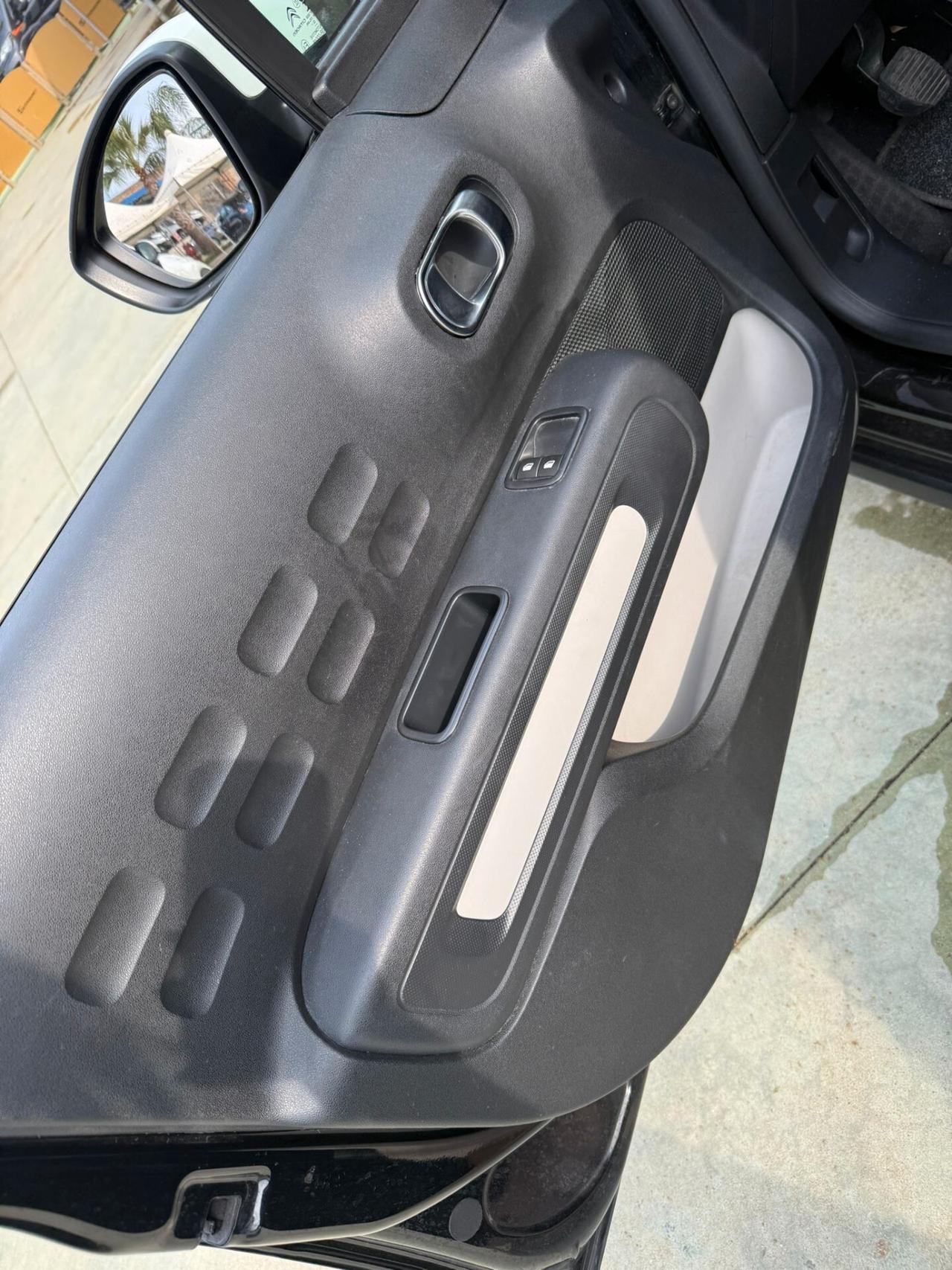 Citroen C3 PureTech 110 S&S C-Series