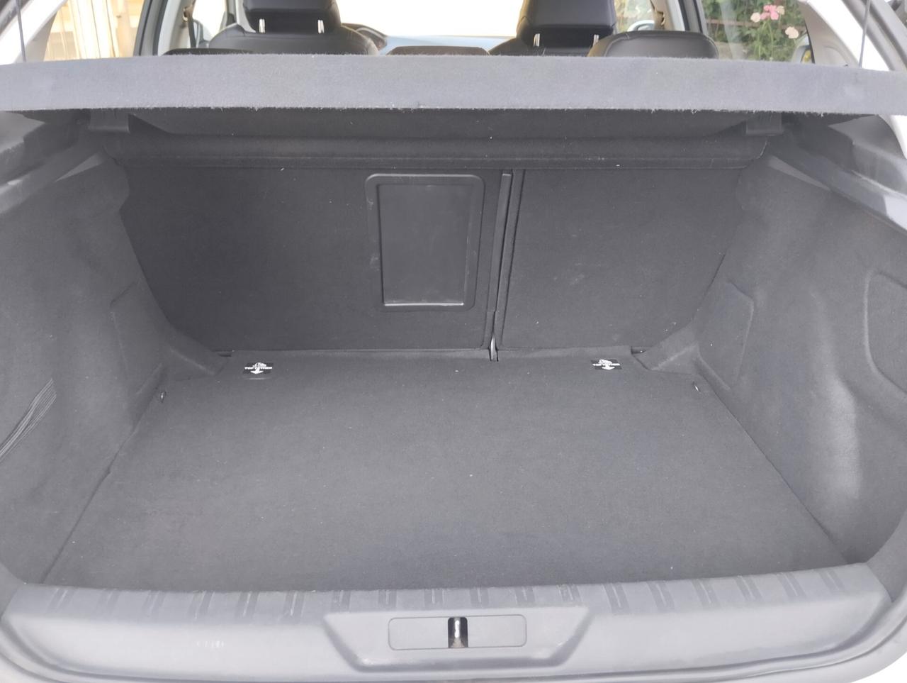 Peugeot 308 BlueHDi 120 S&S Allure