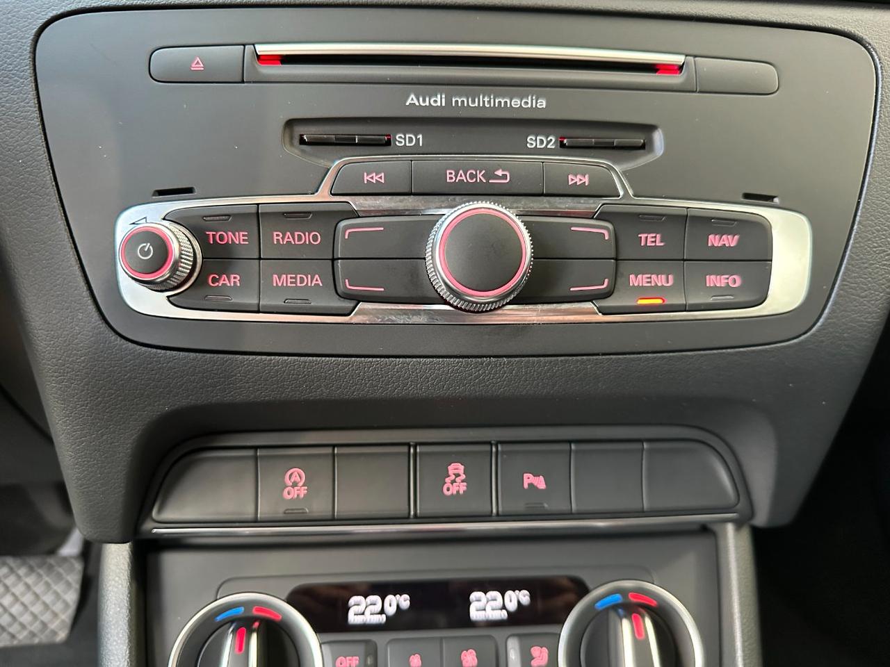 Audi Q3 2.0 tdi Design quattro 150cv S tronic - Navi