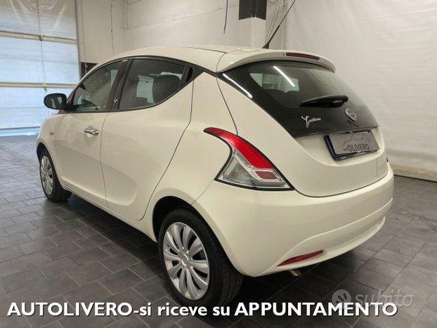 LANCIA Ypsilon 1.2 69 CV 5 porte Gold