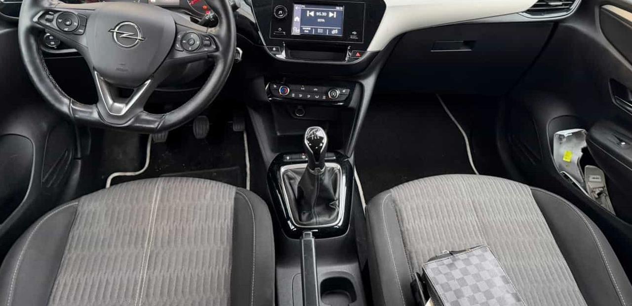 Opel Corsa 1.2 Edition ok neopatentati