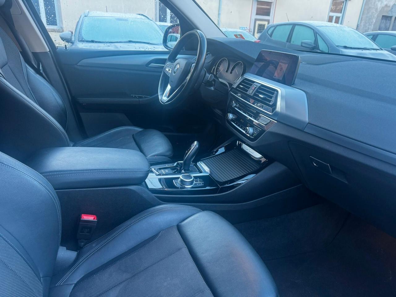 BMW X3 xDrive20d 48V Business Advantage IBRIDA