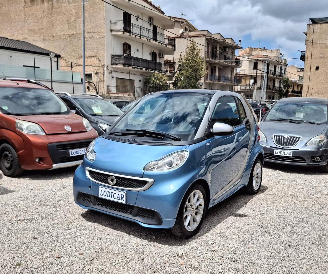 Smart ForTwo 1000 52 kW coupé passion