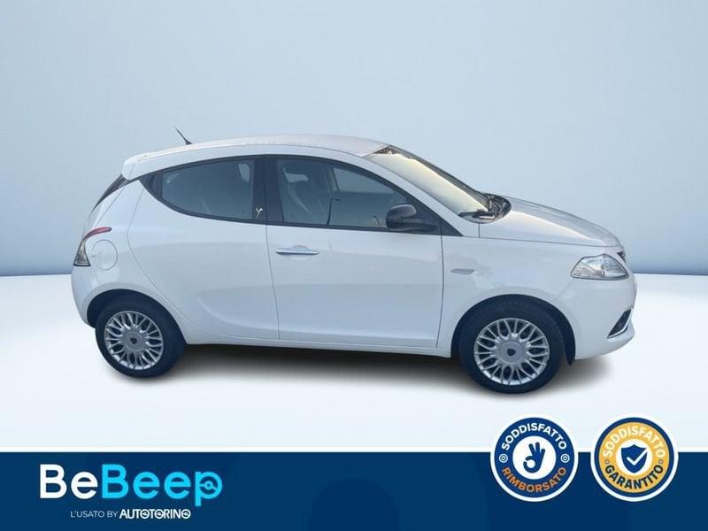 Lancia Ypsilon 1.2 GOLD 69CV MY16