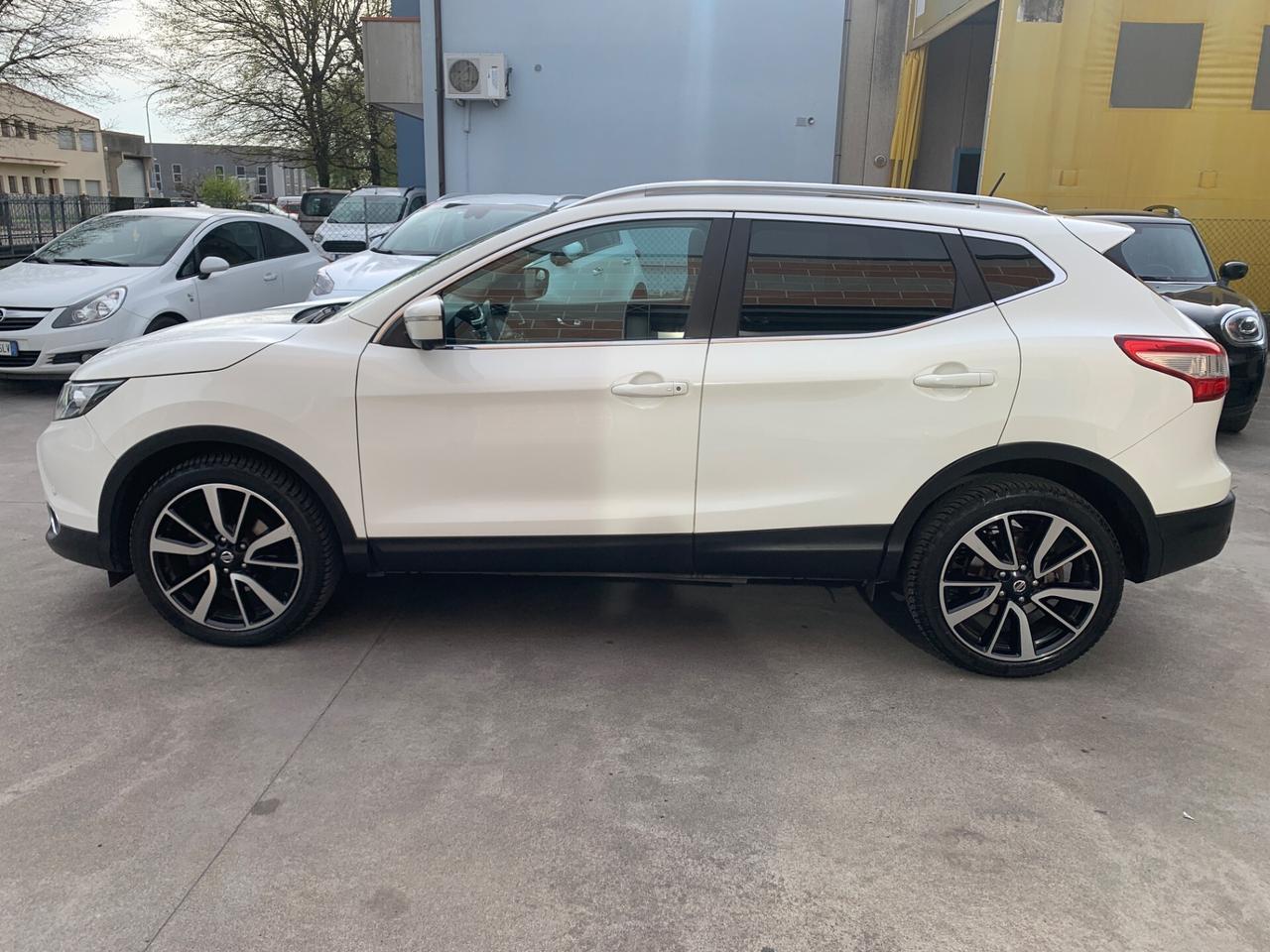 Nissan Qashqai 1.6 dCi DPF Tekna