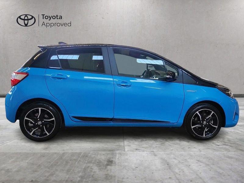 Toyota Yaris Hybrid Yaris 1.5 Hybrid 5 porte Trend "Cyan Edition"