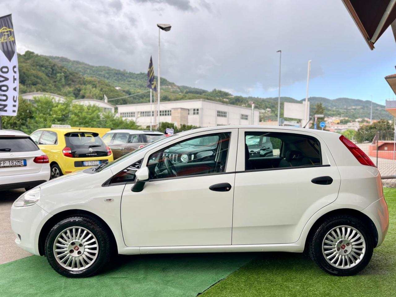 Fiat Grande Punto Punto 1.2 5 porte OK NEOPATENTAT