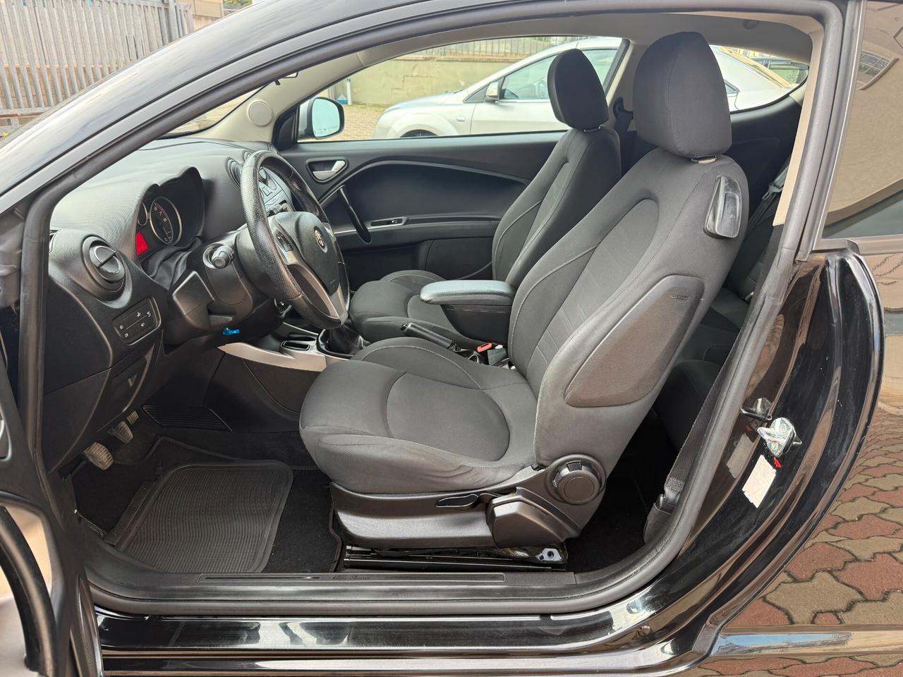 Alfa Romeo MiTo 1.4 70 CV 8V Impression x Neo Patentati