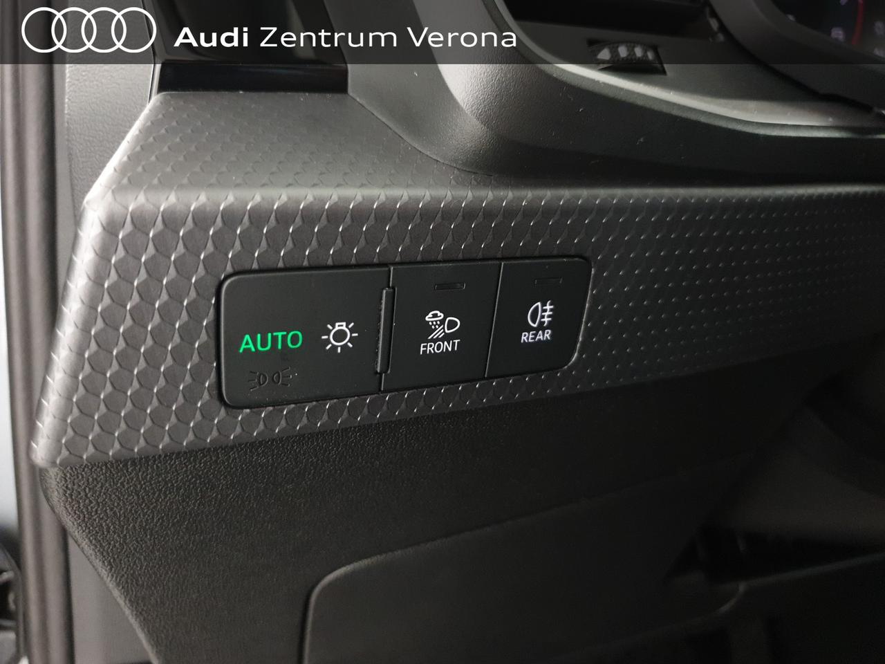 Allstreet 35TFSI 150CV S tronic Identity Contrast