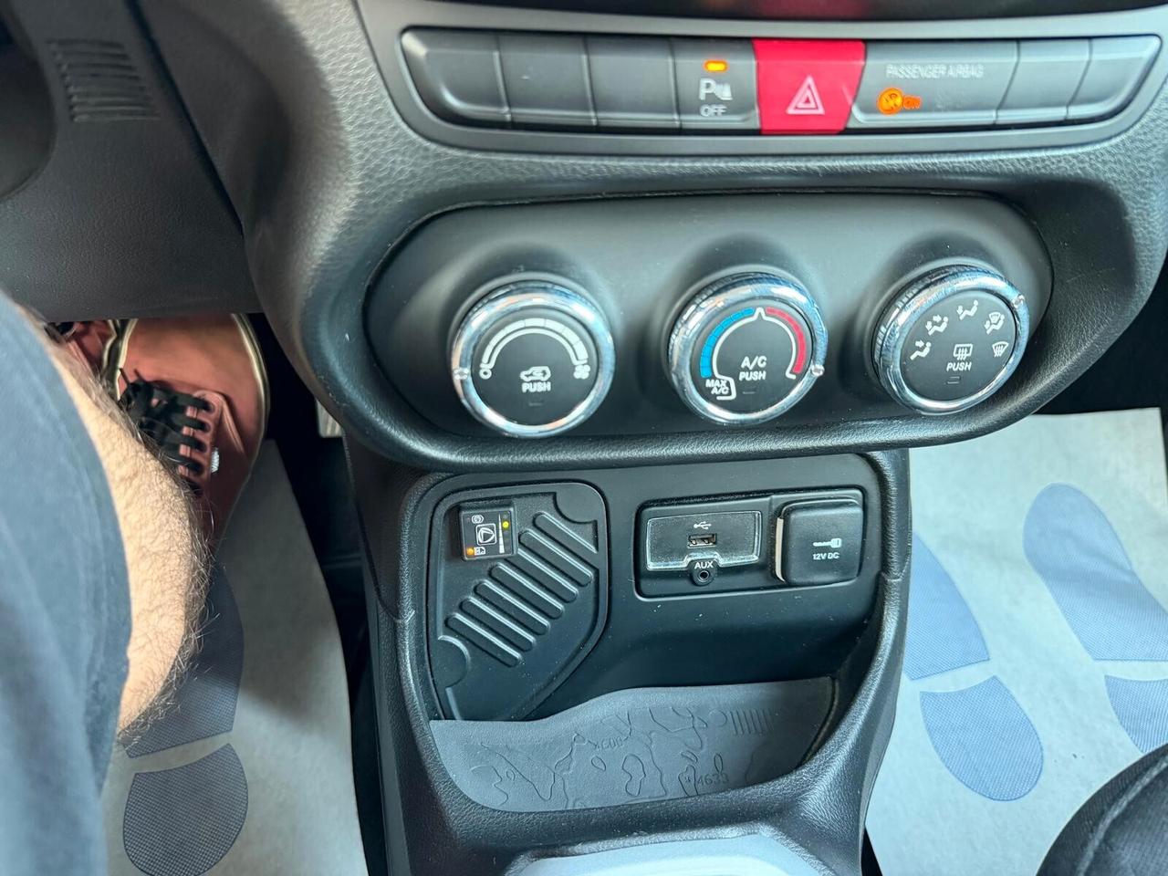 Jeep Renegade 1.6 E-TORQ EVO LONGITUDE
