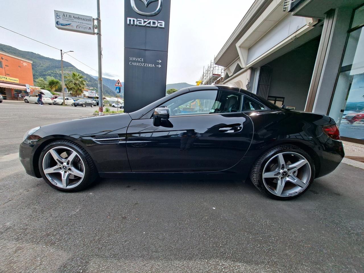 Mercedes-benz SLC 180 AMG line