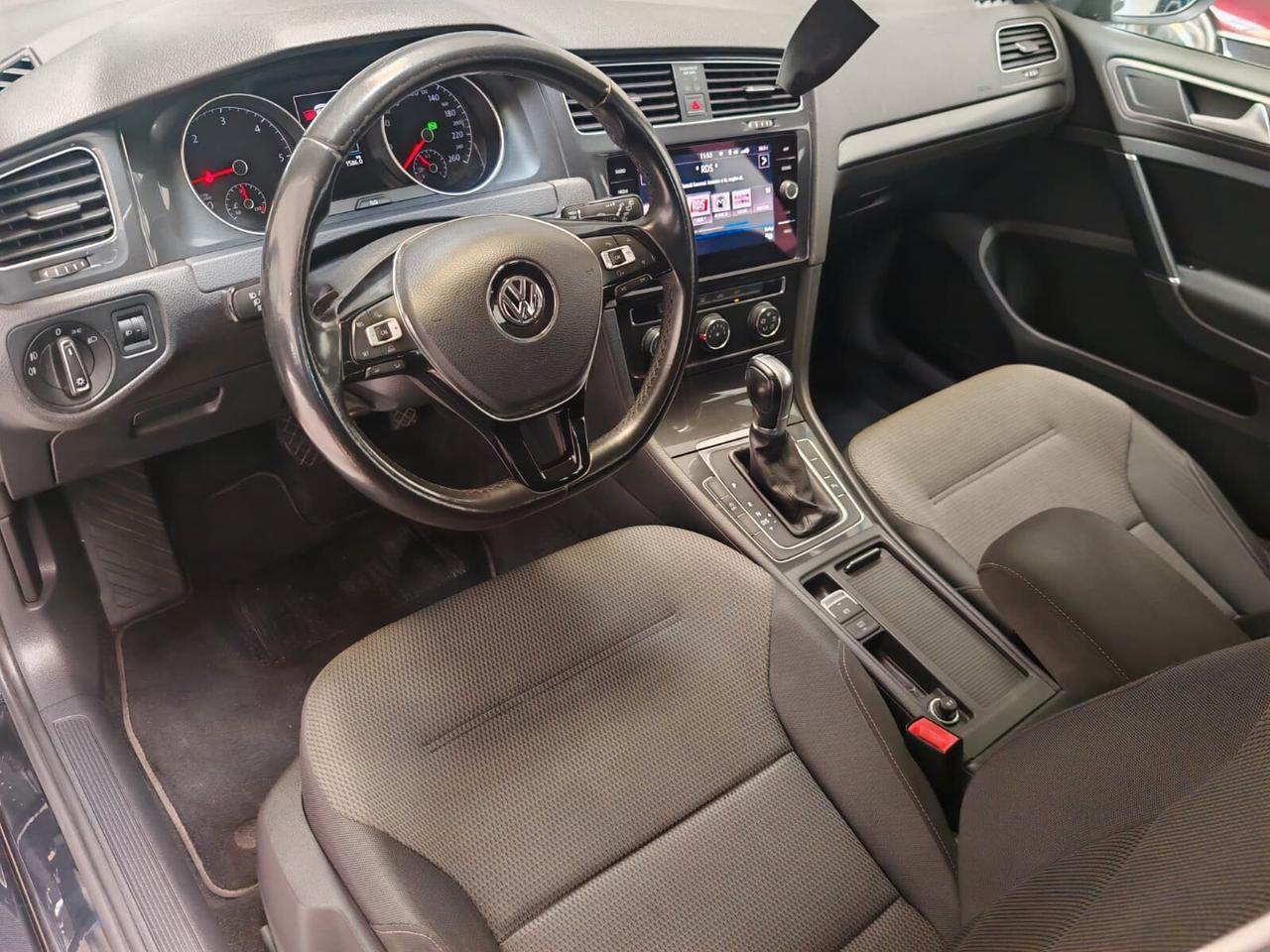 Volkswagen Golf Variant 1.6 TDI 115 CV DSG Executive BlueMotion Tech.