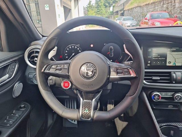 ALFA ROMEO Giulia 2.9 V6 Bi-Turbo AT8 Quadrifoglio