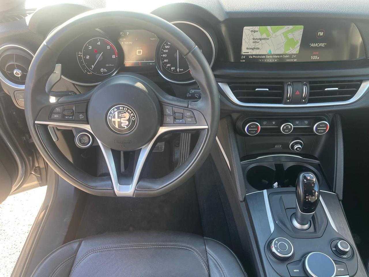 Alfa Stelvio Q4-2.2 mjt/190 cv- autom-2018