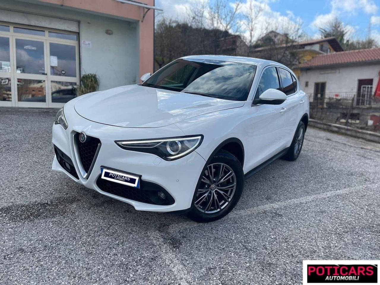 Alfa Romeo Stelvio 2.2 Turbodiesel 210 CV AT8 Q4 Executive