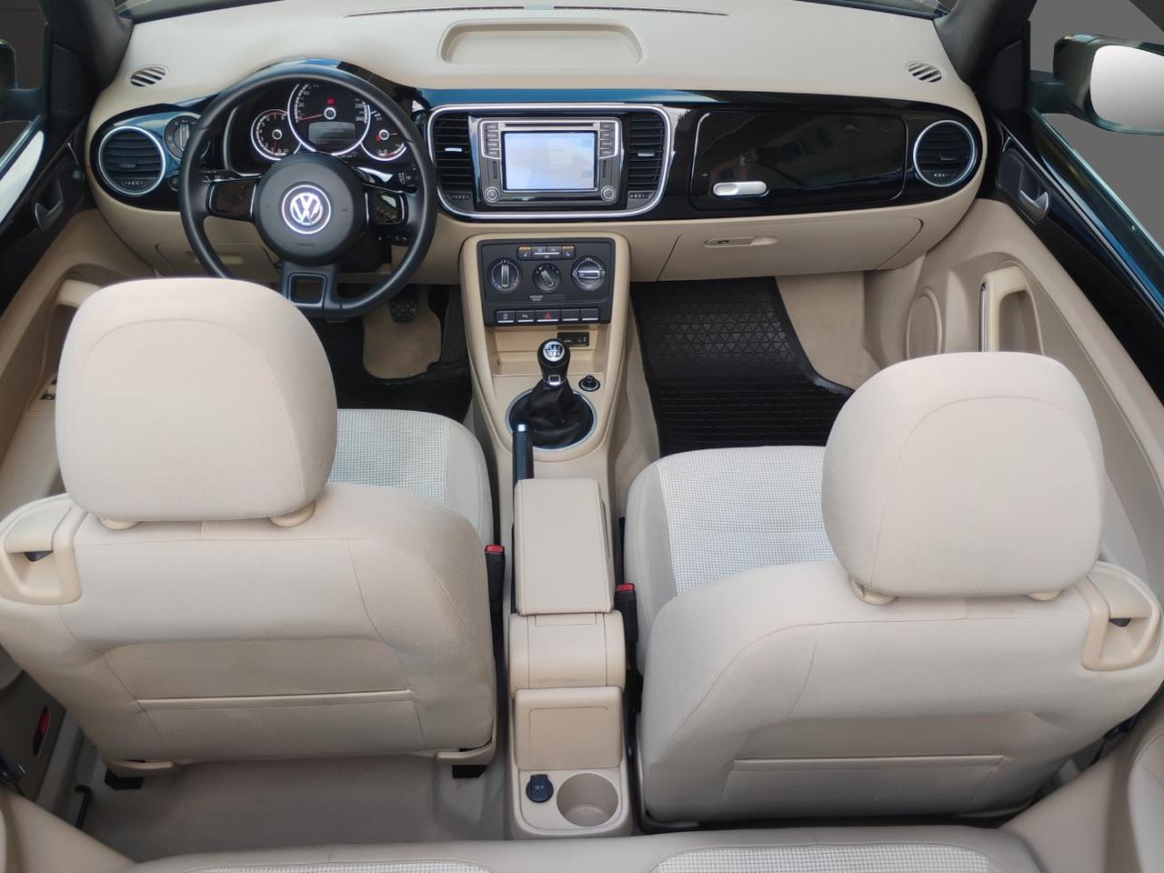 Volkswagen Maggiolino Cabrio 1.2 tsi Design.NAVIGATORE.SEDILI RISCALDATI