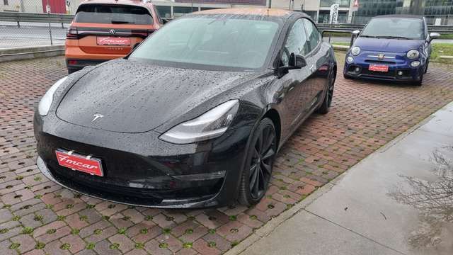 Tesla Model 3 Long Range Dual Motor awd PERFORMANCE