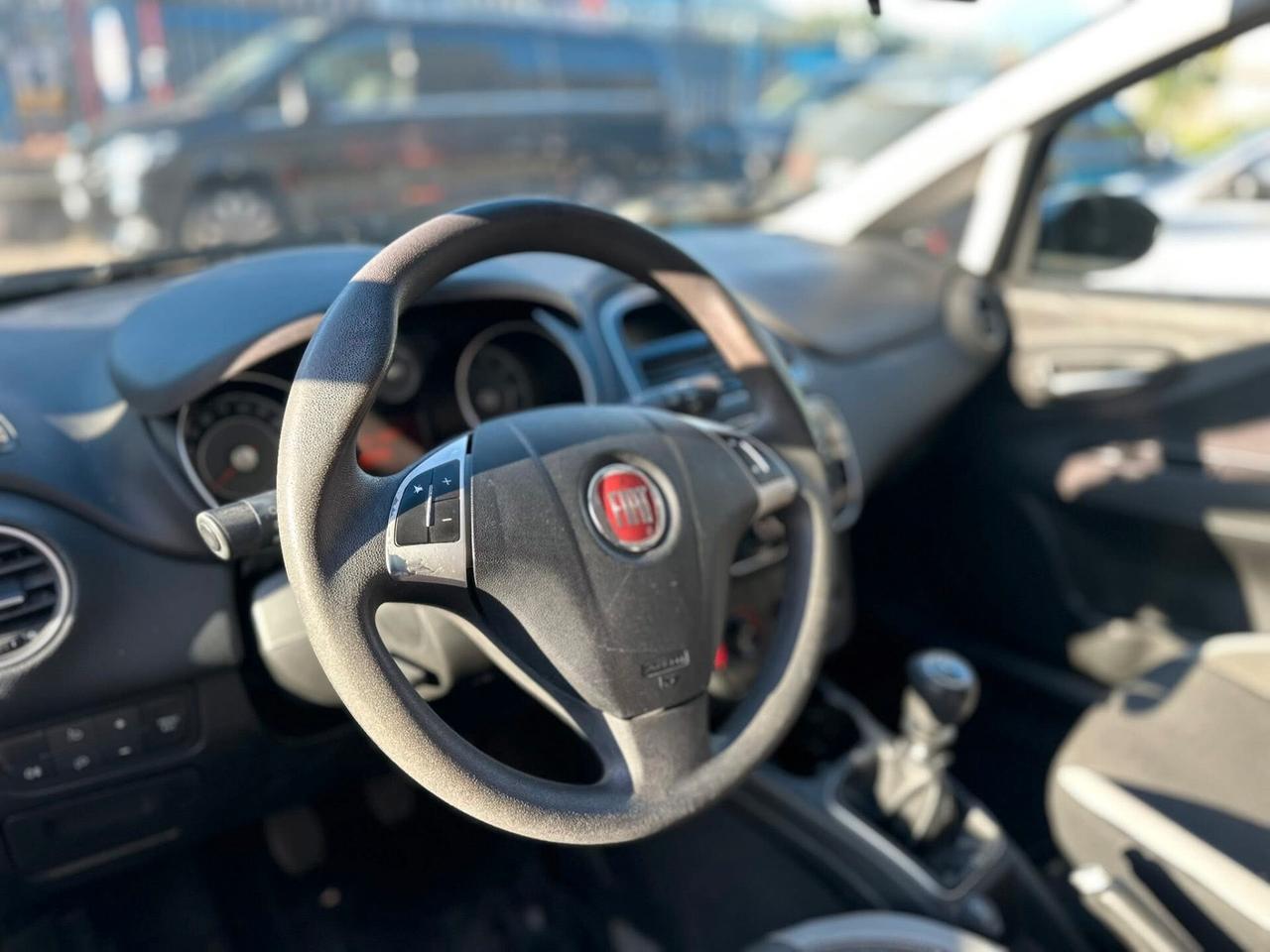 Fiat Grande Punto 1.4 5 porte NEOPATENTATI